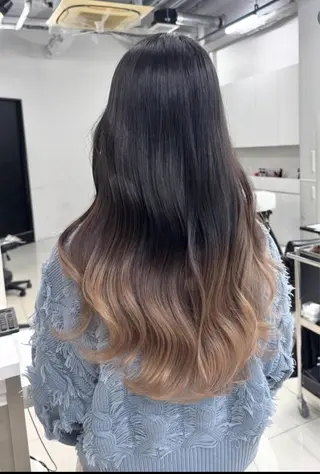 ロング カラー 宮嶋 蓮のヘアスタイル
