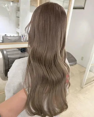セミロング カラー nailist mana𖤐´-のネイルデザイン