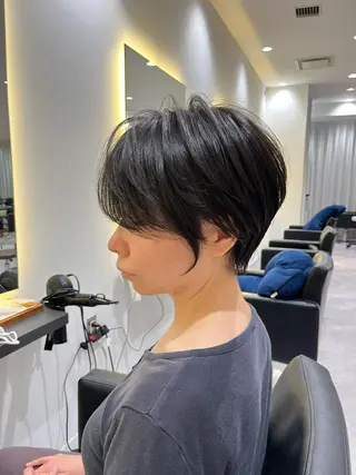 ショート 襟足でお悩みの方✂︎ くびれ職人ハシモトのヘアスタイル