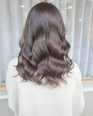 ミディアム belta 姫路山吹 カラーモデル募集のヘアスタイル