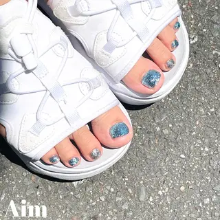 ネイル Aim🌿 kanaのネイルデザイン