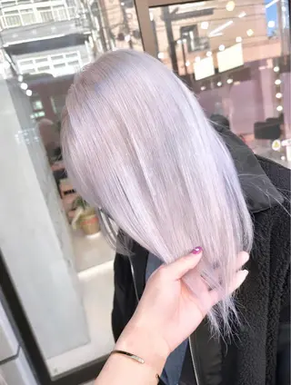 セミロング カラー 町田ブリーチ特化 MANATOのヘアスタイル