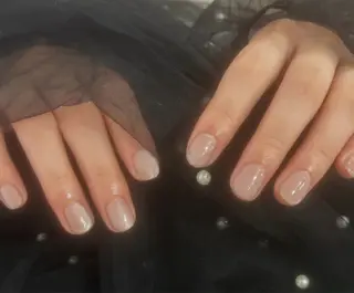 ネイル White nail KAEDEのネイルデザイン