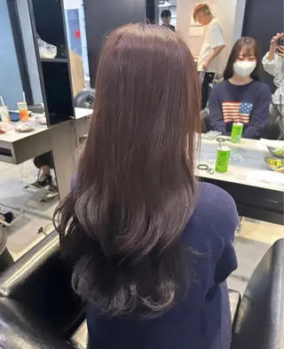 ロング カラー Fi-Ne原宿店店長 プルエクNANAMIのヘアスタイル
