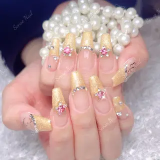 ネイル Niiy 🍫のネイルデザイン