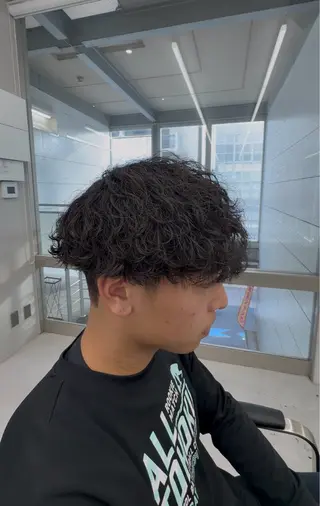メンズ LEO/メンズパーマ 指名客100人超のヘアスタイル