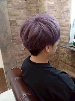 ショート カラー 大塚 拓也のヘアスタイル