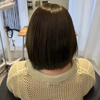 セミロング カラー 内田 愛莉のヘアスタイル