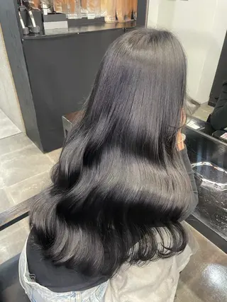 ロング カラー ヘアアレンジ 伊藤 妃織のヘアスタイル