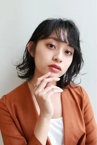 ミディアム カラー パーマ ヘアアレンジ 加藤 綾華のヘアスタイル