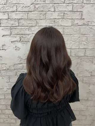 セミロング カラー 韓国レイヤー🦋 ブリーチtomokoのヘアスタイル