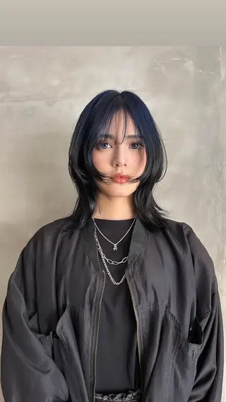 セミロング カラー タナカ カナ🫧のヘアスタイル