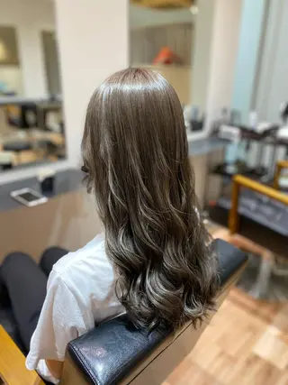ロング カラー 美髪・透明感カラー 西川仁弥のヘアスタイル