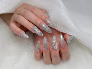 ロング トゥー フエンのネイルデザイン