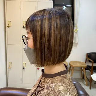 ミディアム 切りっぱなしボブ 👩🏼ミニボブのヘアスタイル