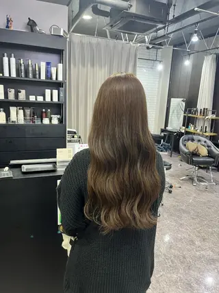 ロング カラー 友滝 真菜美のヘアスタイル
