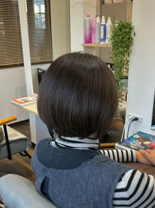 ショート カラー AIJU☺︎カラー/ スパ/ストレートのヘアスタイル