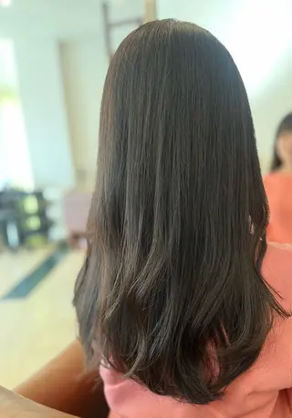 ロング Cuthie 泉川のヘアスタイル
