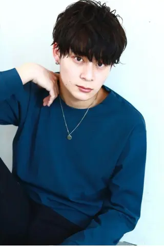 パーマ メンズ 楠本 貴子のヘアスタイル