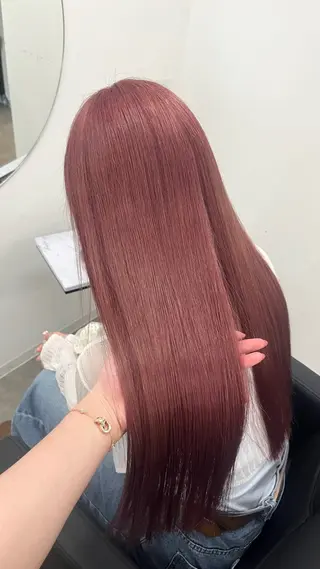 ロング カラー 透明感カラー 結羽愛のヘアスタイル
