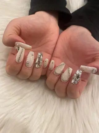 ネイル Tinaネイル 難波のネイルデザイン