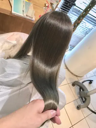 ロング カラー 光吉 洋平のヘアスタイル