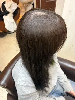 カラー 川端 萌那のヘアスタイル