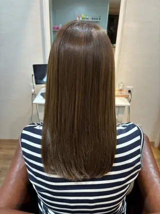 セミロング Circus 石原愛里のヘアスタイル