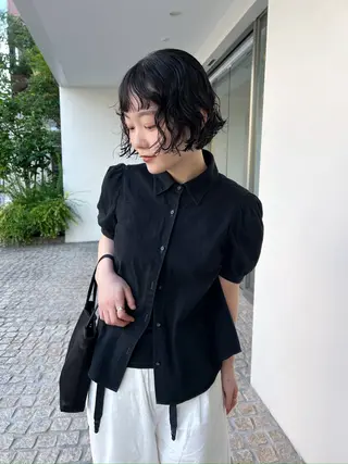 ミディアム kotoko 透け感カラーのヘアスタイル