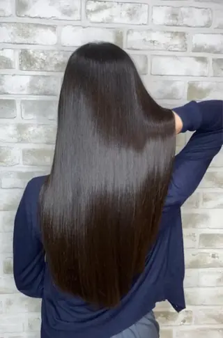 ロング カラー she2.新宿 Shotoのヘアスタイル