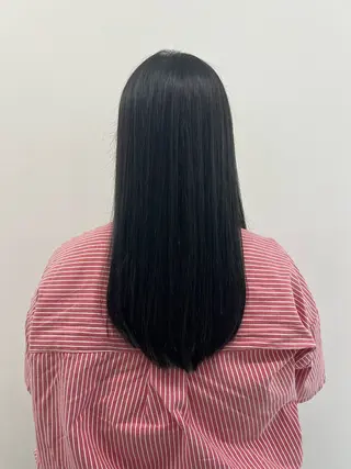 ロング ハイトーン /愛子のヘアスタイル
