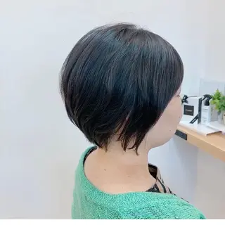ショート 神田 菜々子のヘアスタイル