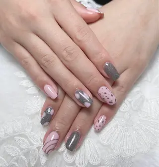 ネイル AURA NAIL 🌟鶴見店のネイルデザイン