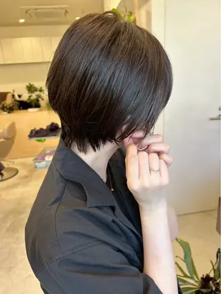 ショート カラー 【e's】鎌倉/義樹 /ヘアカラーのヘアスタイル