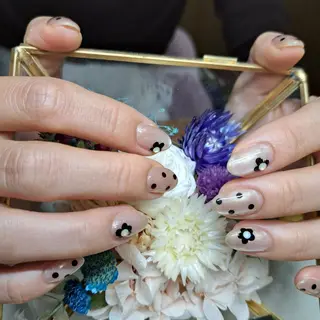 ネイル HAYASHI  Nのネイルデザイン
