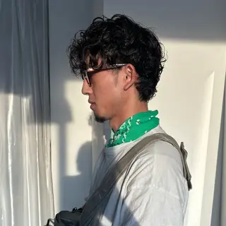 パーマ メンズ 的場 莉音のヘアスタイル
