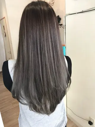 セミロング カラー grand juteのヘアスタイル