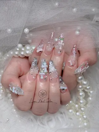 ネイル Lumi Shinokuboのネイルデザイン