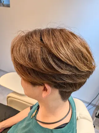 ショート カラー メンズ 長谷川 誠志のヘアスタイル