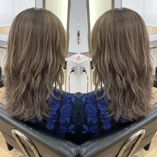 セミロング カラー ブリーチ特化 梅田本多翔のヘアスタイル