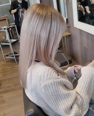 ミディアム カラー 水野 裕太のヘアスタイル