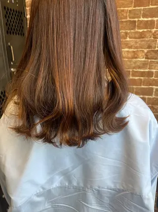 セミロング カラー パーマ ヘアアレンジ メンズ キッズ ネイル マツエク・マツパ アイブロウ 久木原 ゆりのヘアスタイル