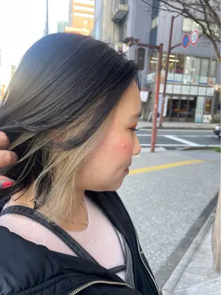 ミディアム カラー 東 史夏のヘアスタイル