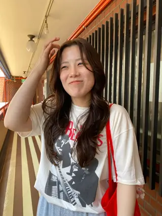 ロング みやけ ひなのヘアスタイル