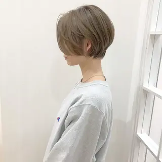 ショート カラー 横浜ブリーチムラ直し ハイトーン/ブリーチのヘアスタイル
