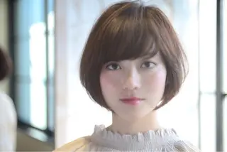 ショート 似合わせカットカラー 🌿つじおかるみのヘアスタイル