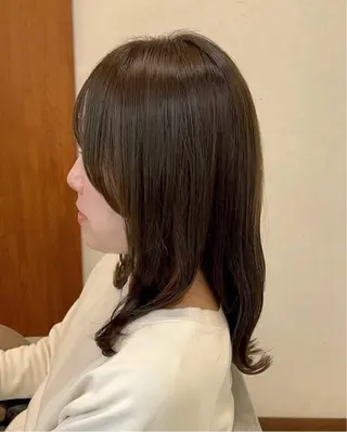 セミロング カラー むらたナチュラルパー マ🌀透明感カラーのヘアスタイル