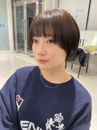 ショート 金子 芽威のヘアスタイル