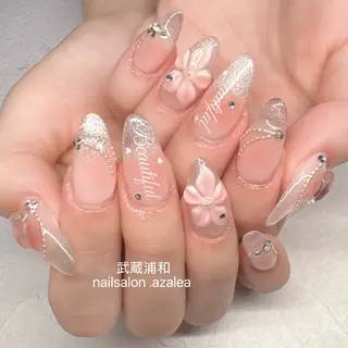ネイル R inのネイルデザイン