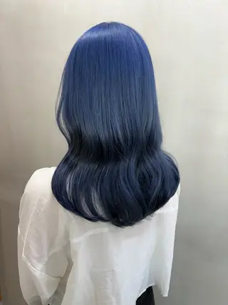 セミロング カラー ダブルカラー/寒色 カラー/リリカ🦕のヘアスタイル